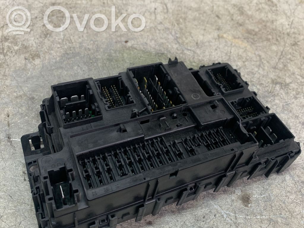 Ford Mondeo MK V Sicherungskasten 