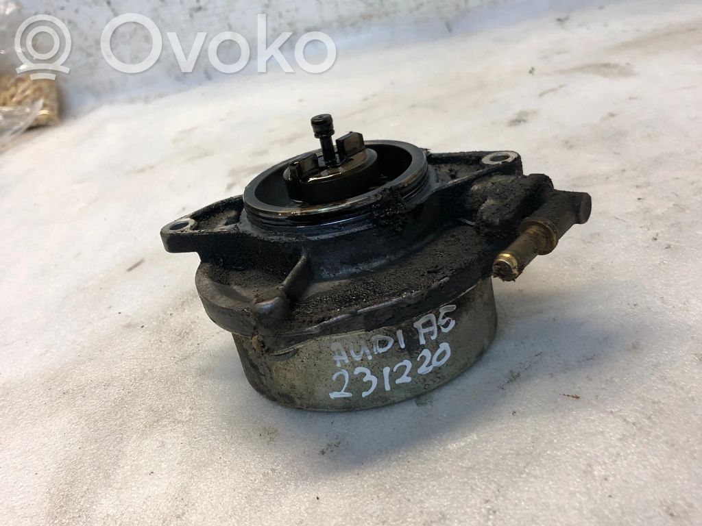 Vacuum pump   059145100