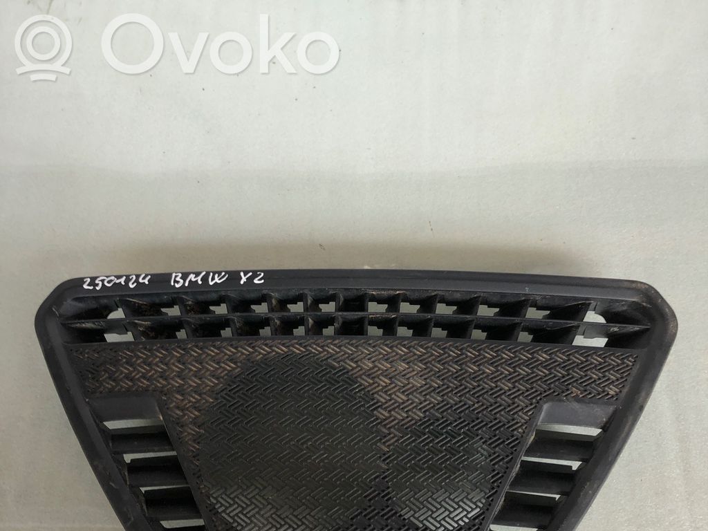 Cache enceinte centrale   9461459