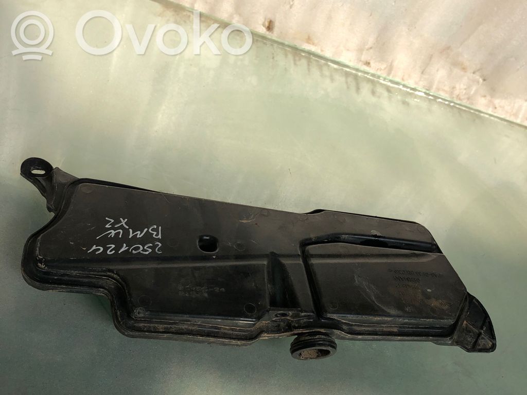 Tyhjiösäiliö   8471996