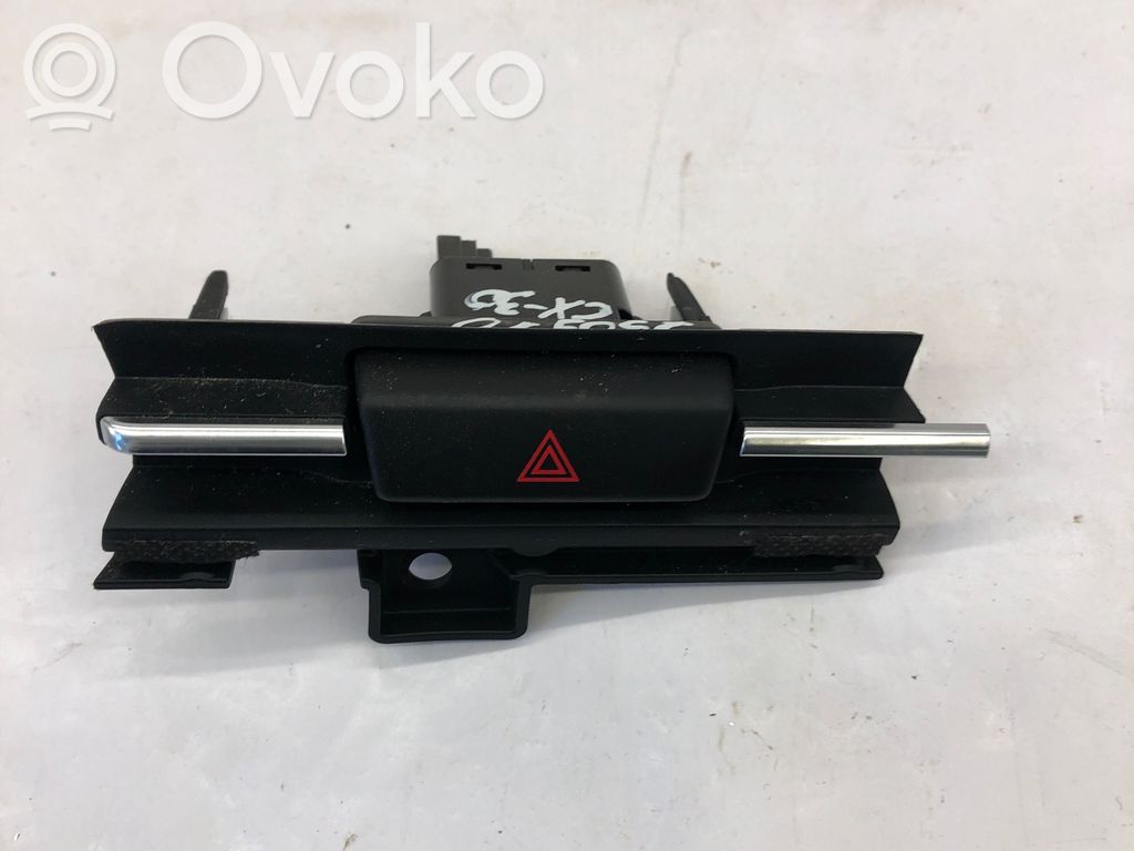 Hazard light switch   DA6C55311