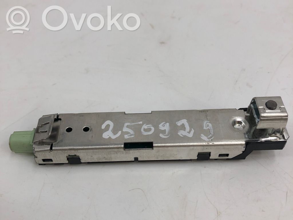 Seat Leon IV Antenos stiprintuvas 