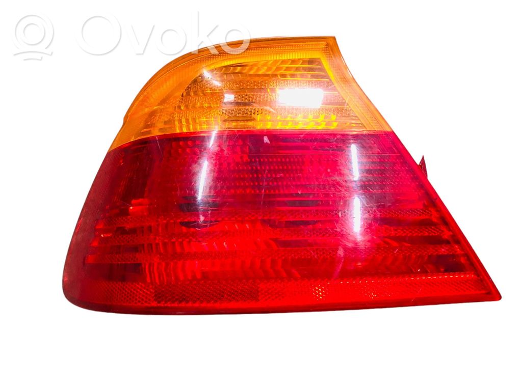 BMW 3 E46 Aizmugurējais lukturis virsbūvē 