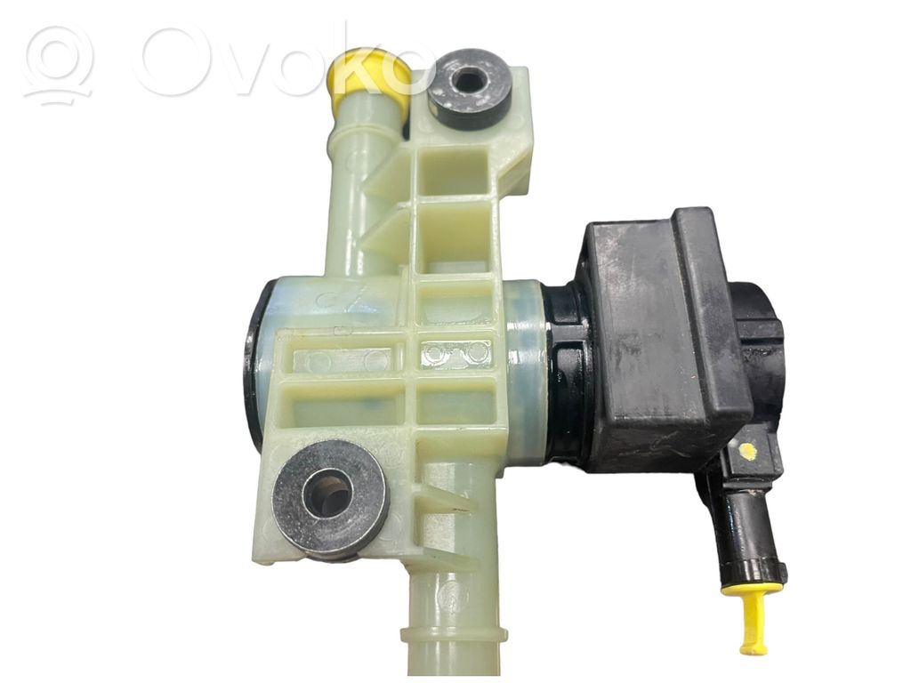 Régulateur de pression de carburant   5QF201549A
