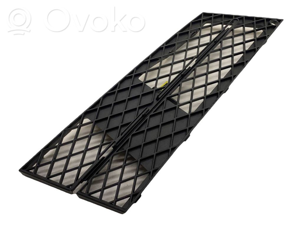Front bumper lower grill   7178110,51117178110,114609