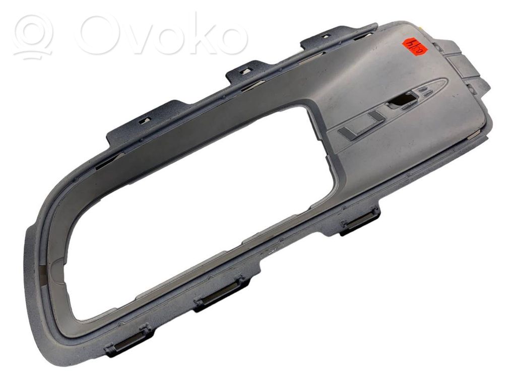 BMW X5 E70 Front bumper lower grill 