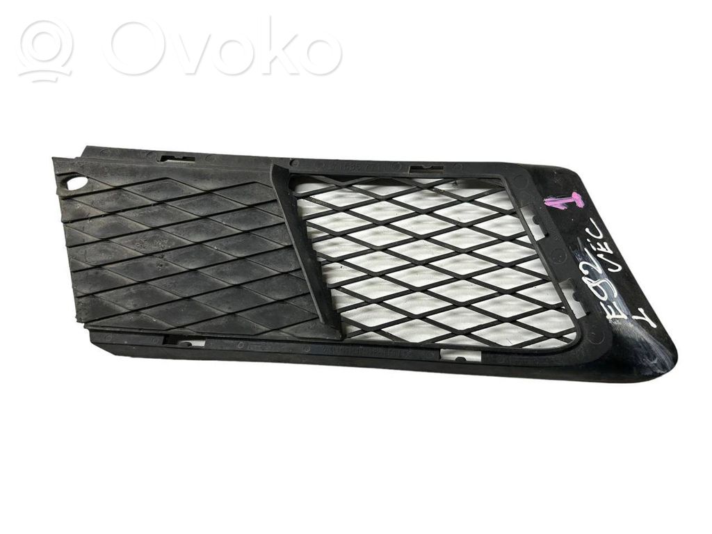 Front bumper lower grill   7154719,51117154719,15857711