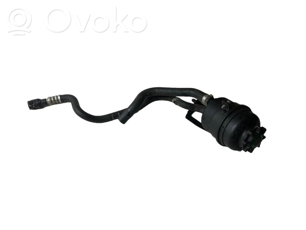 BMW 6 E63 E64 Ohjaustehostimen nestesäiliö 