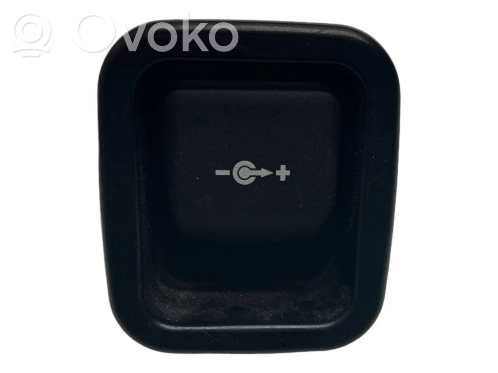 12 V Socket (rear)   7143111,51477143111