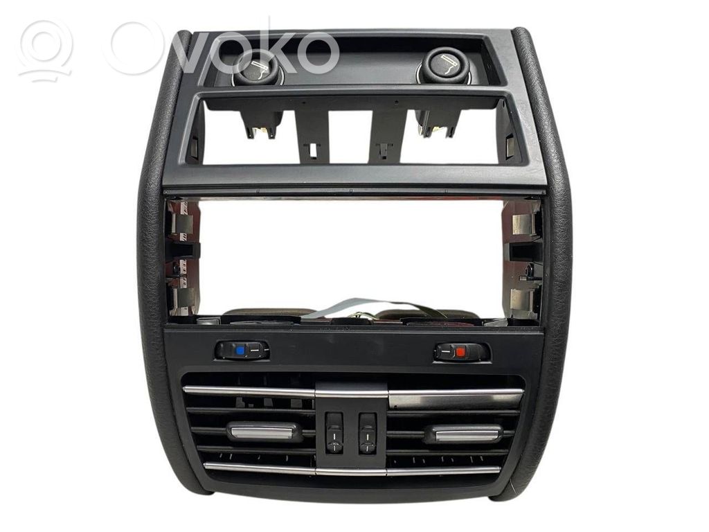BMW 7 F01 F02 F03 F04 Kratka nawiewu tylna tunelu środkowego 