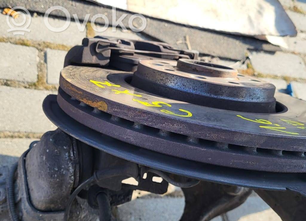Citroen C5 Front wheel hub spindle knuckle 