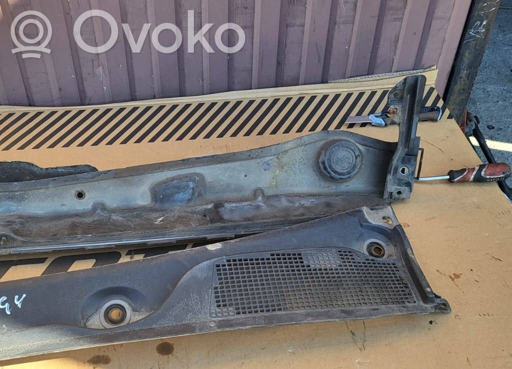 Dacia Lodgy Wiper trim 