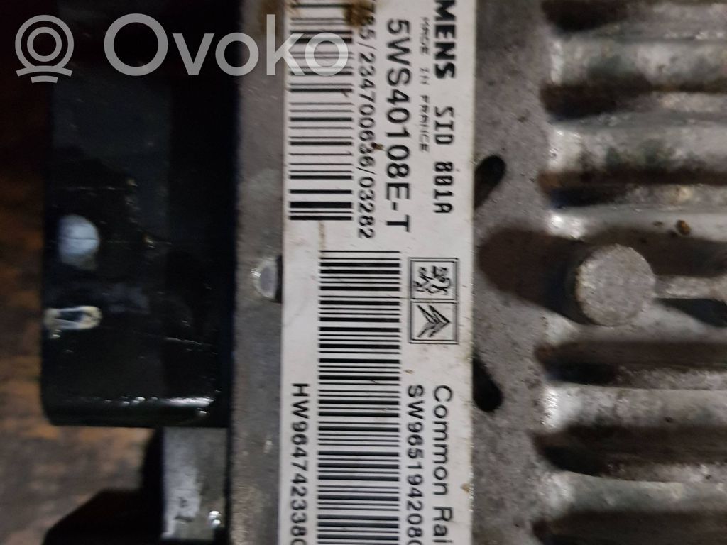 Peugeot Partner Engine control unit/module 