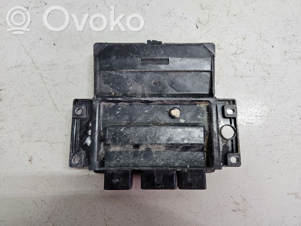 Engine control unit/module   8200334540,8200353894