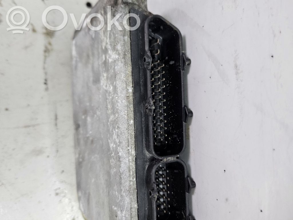 Engine control unit/module   038906013,28SA3744,0281001759