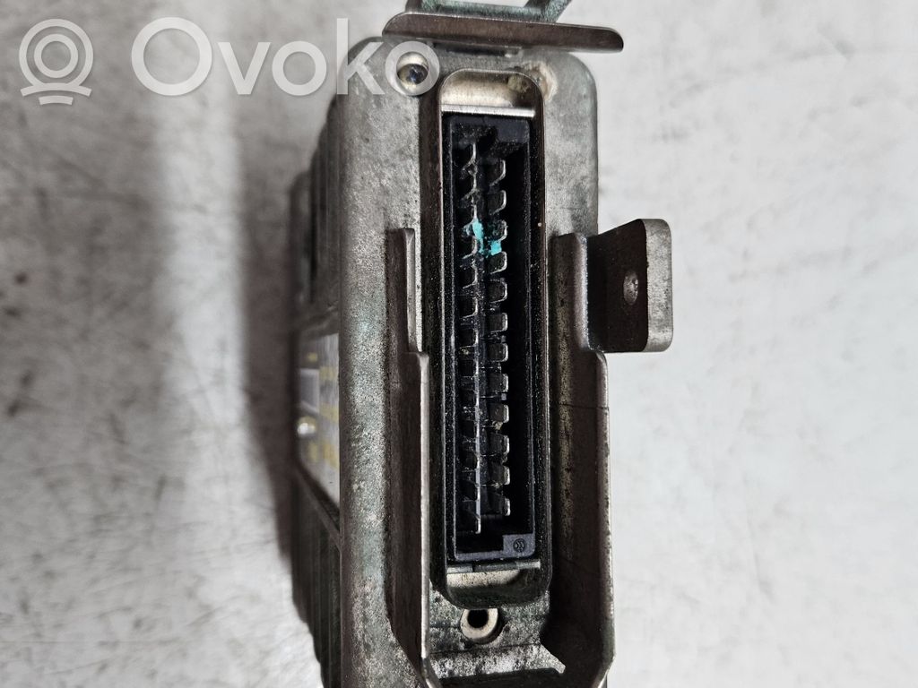 Volkswagen Golf II Engine control unit/module 