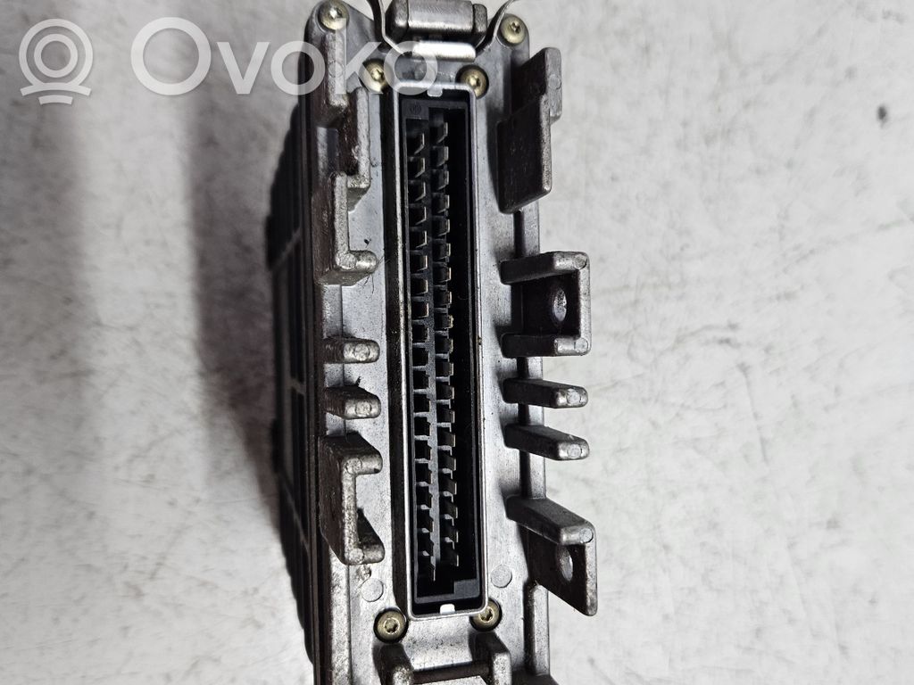 Volkswagen PASSAT B3 Engine control unit/module 