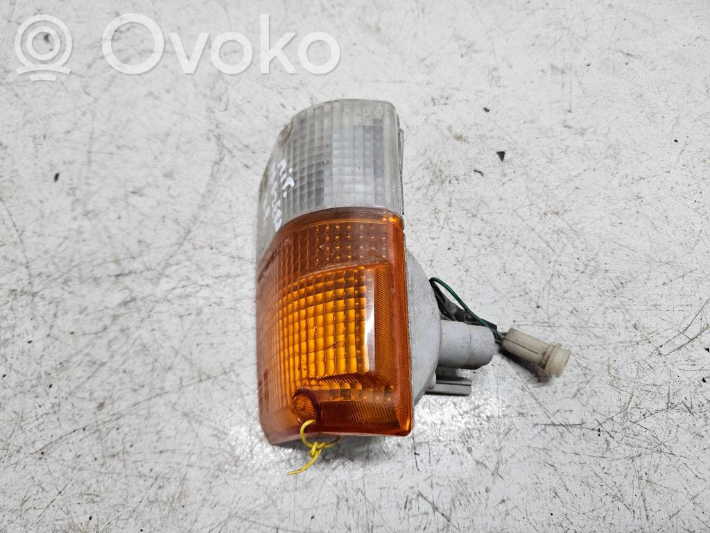 Mitsubishi Pajero Front indicator light 