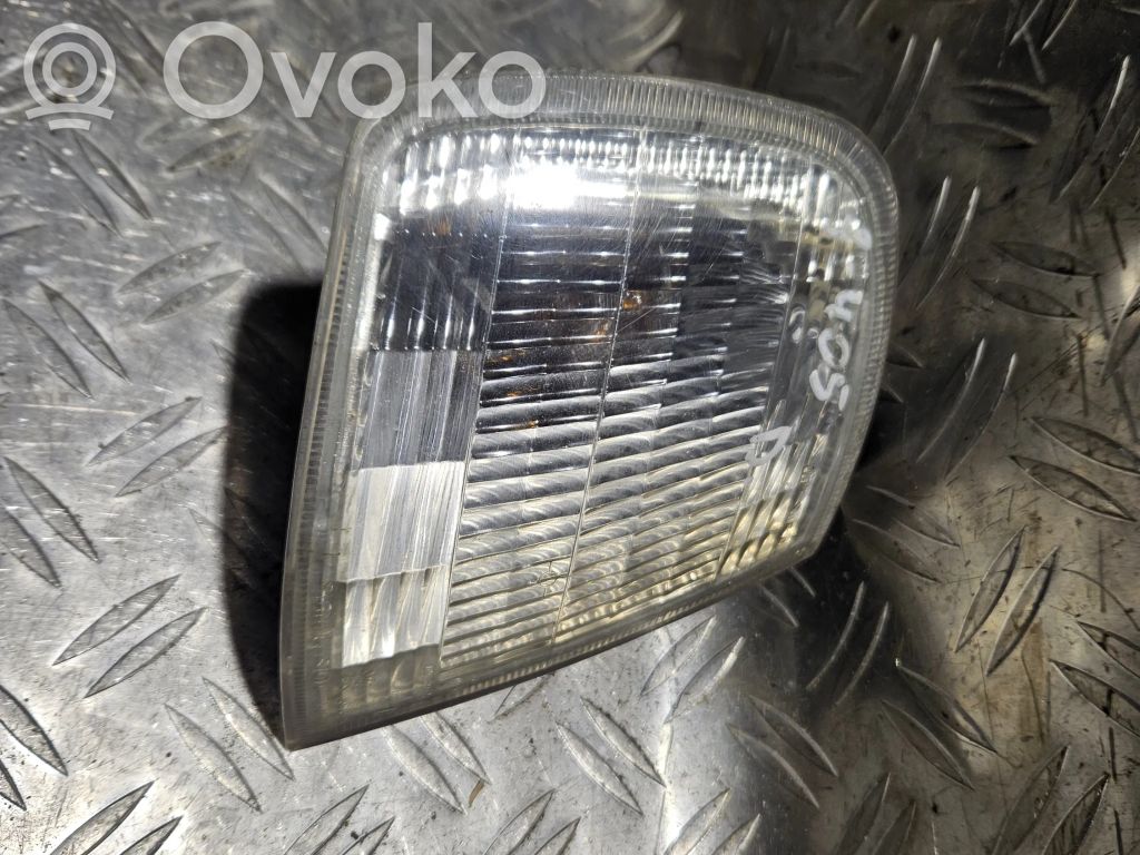 Peugeot 405 Front indicator light 