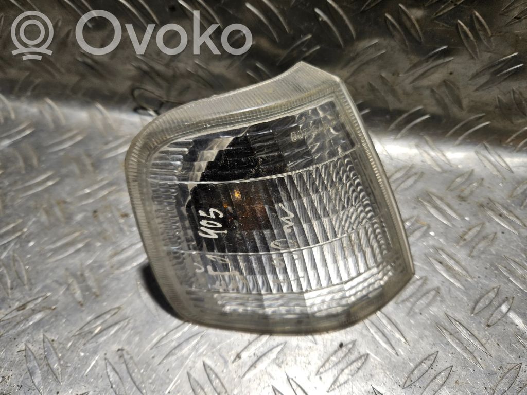 Peugeot 405 Front indicator light 