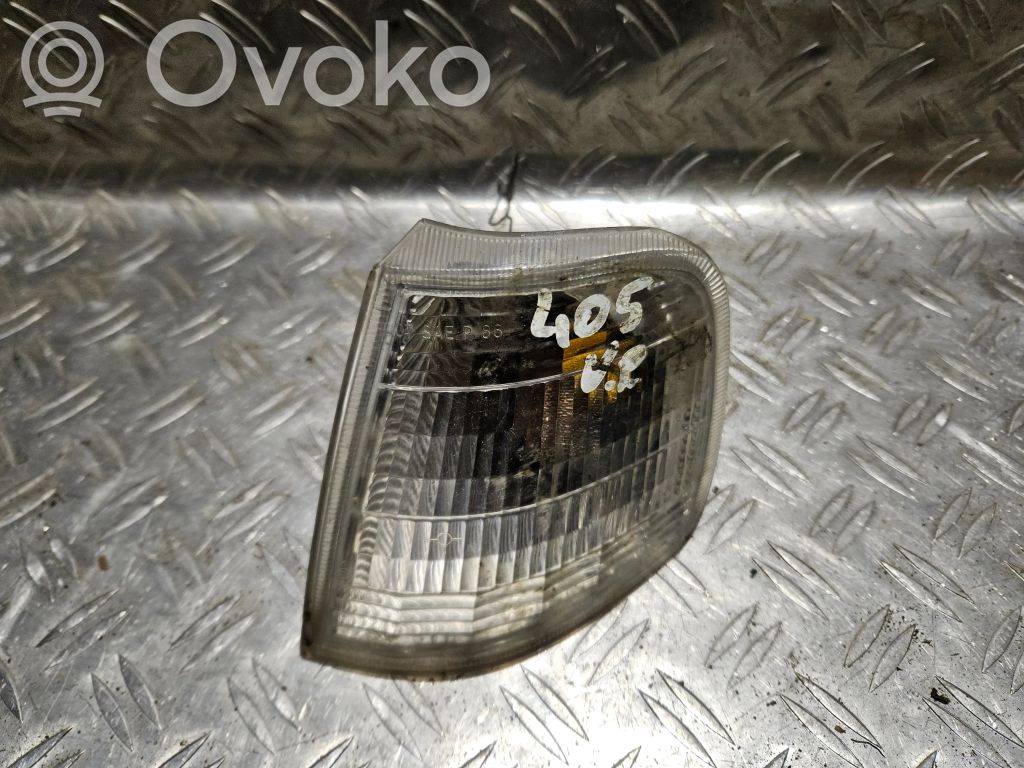 Peugeot 405 Front indicator light 