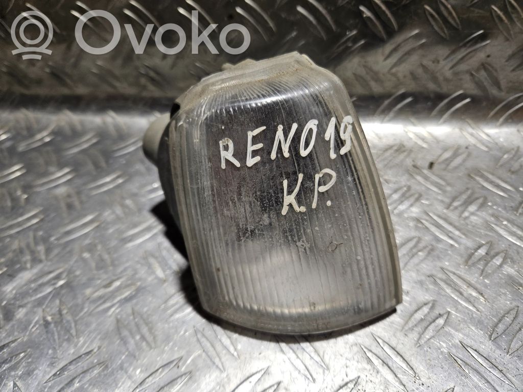 Renault 19 Front indicator light 