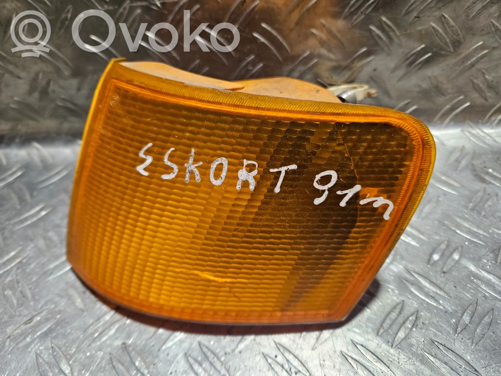 Ford Escort Front indicator light 