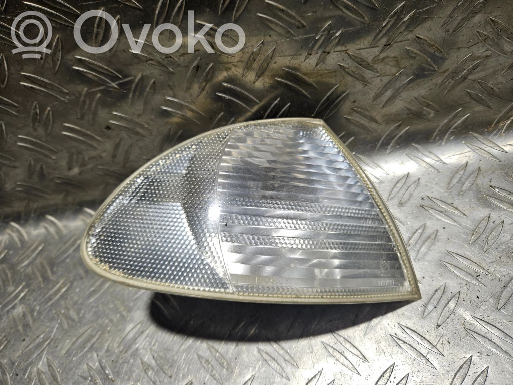 BMW 3 E46 Front indicator light 