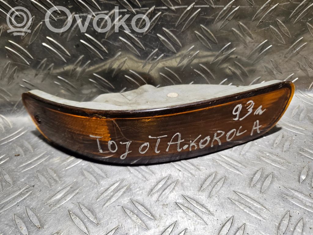 Toyota Corolla E100 Front indicator light 