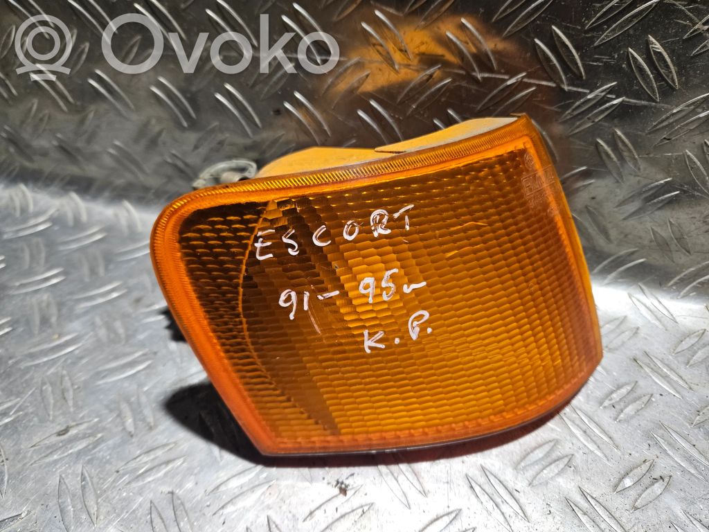 Front indicator light   91AG13368AA
