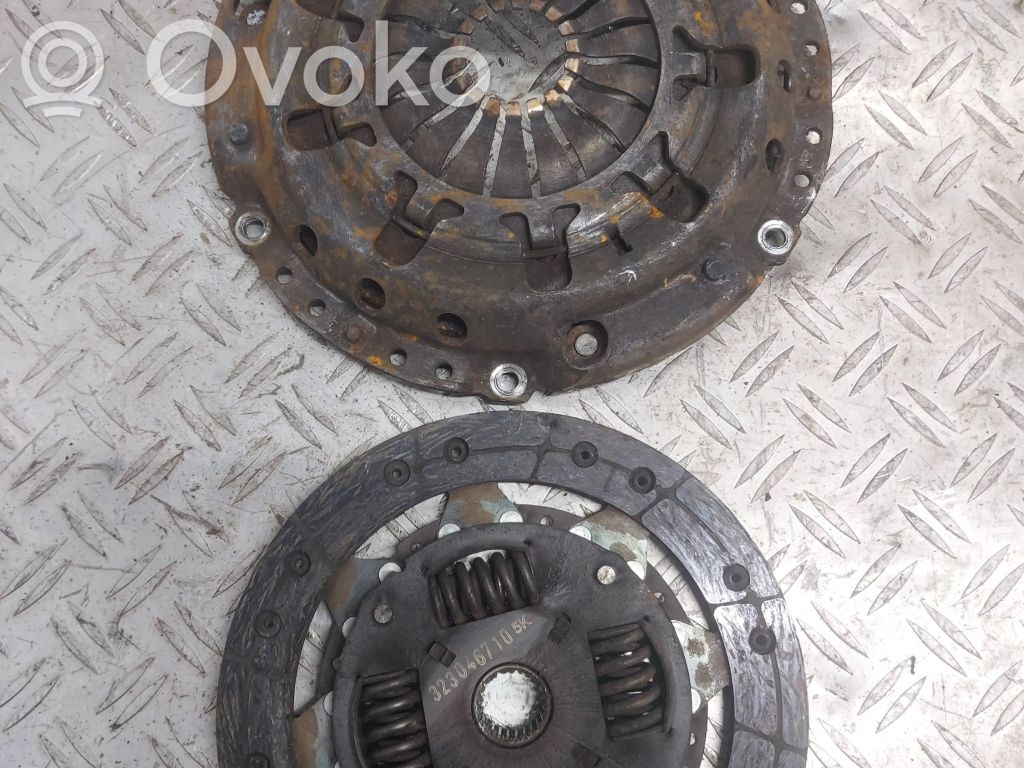 Ford Mondeo MK II Sankabos komplektas 