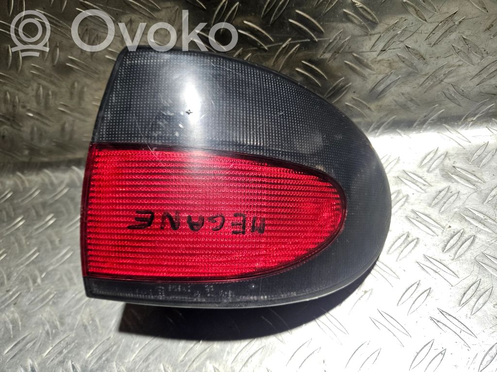 Renault Megane I Galinis žibintas kėbule 