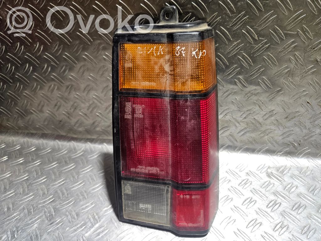 Honda Shuttle Aizmugurējais lukturis virsbūvē 