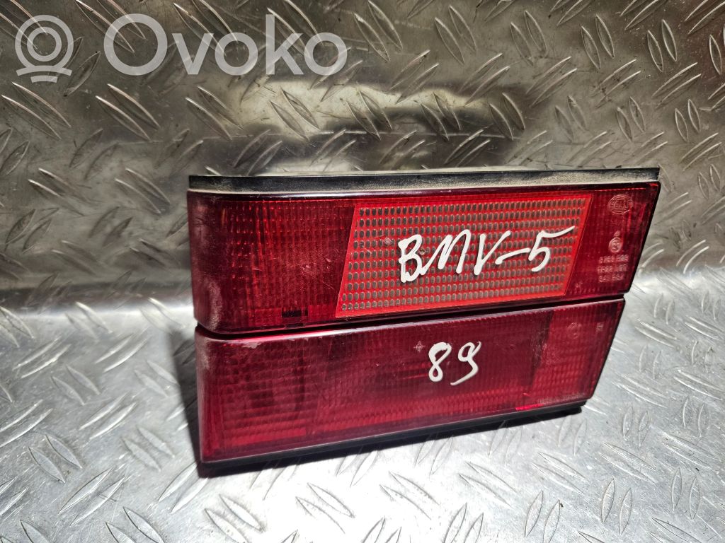 BMW 5 E34 Tailgate rear/tail lights 