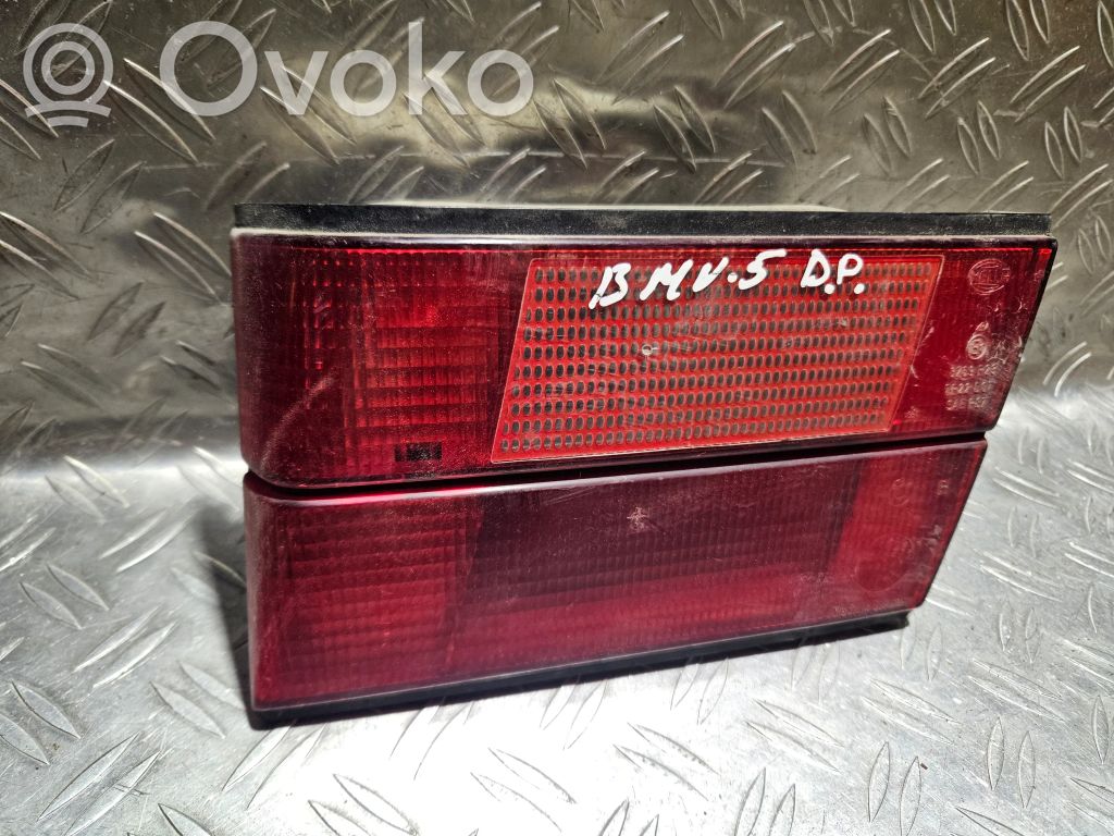 BMW 5 E34 Tailgate rear/tail lights 