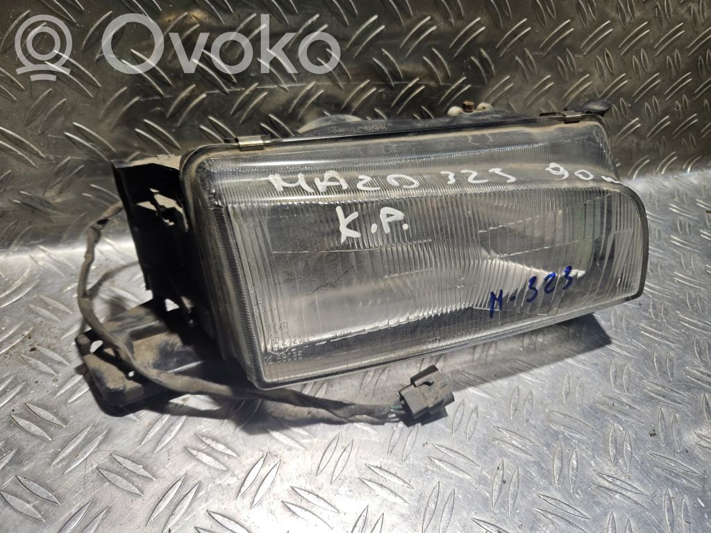 Mazda 323 Scheinwerfer 