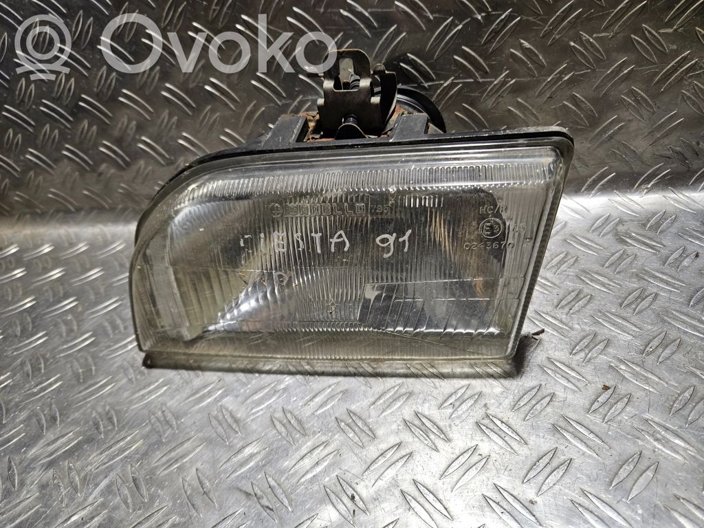 Ford Fiesta Headlight/headlamp 