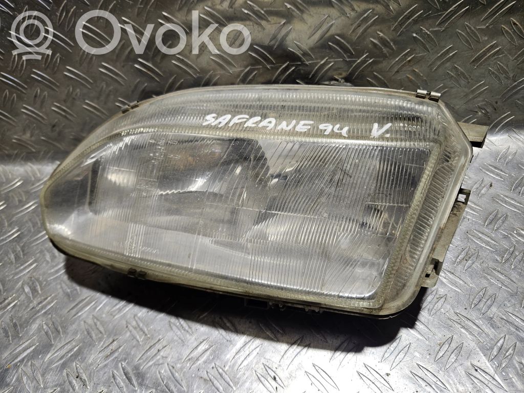 Renault Safrane Lampa przednia 