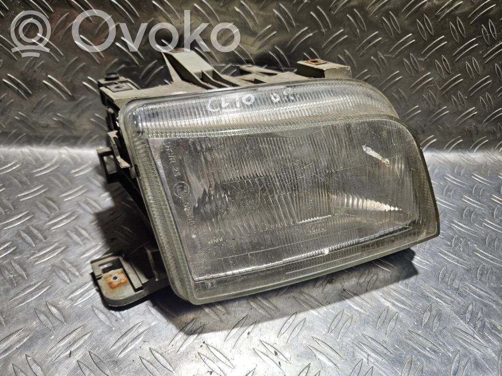 Renault Clio I Headlight/headlamp 