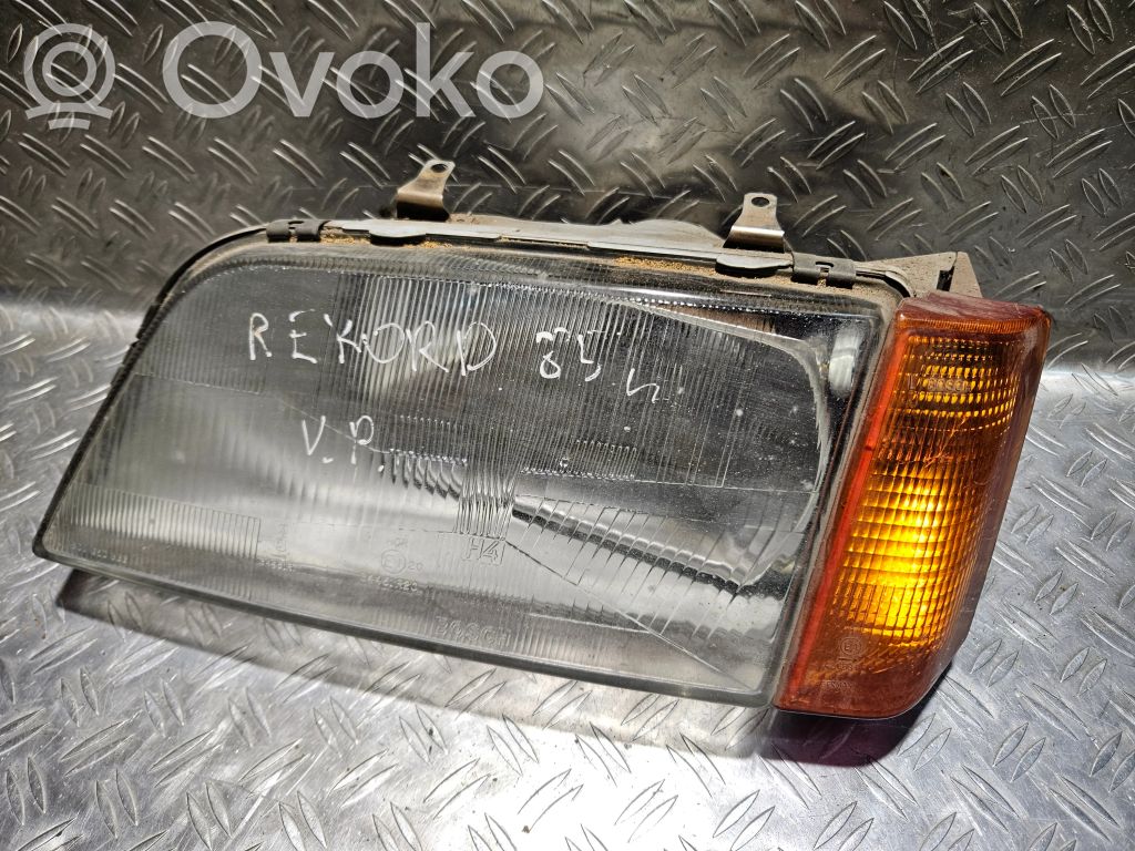 Opel Rekord E2 Phare frontale 