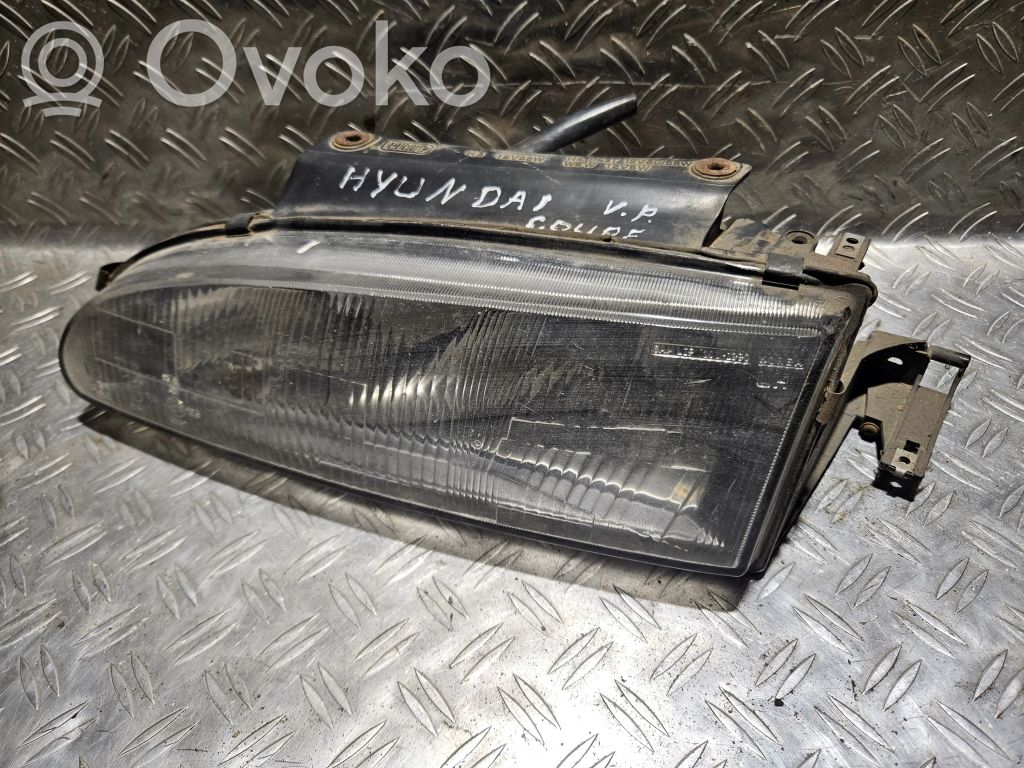 Hyundai Scoupe Headlight/headlamp 