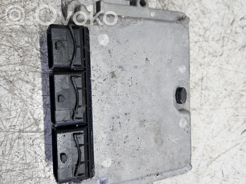 Peugeot 607 Engine control unit/module 