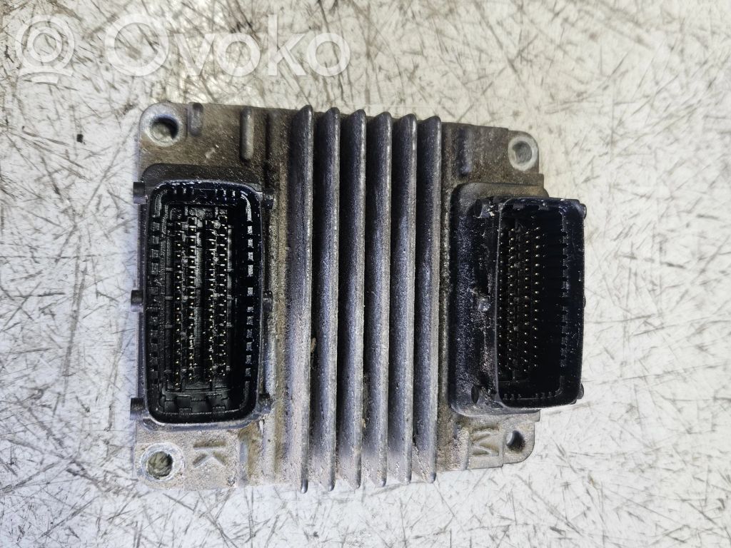 Opel Astra H Engine control unit/module 