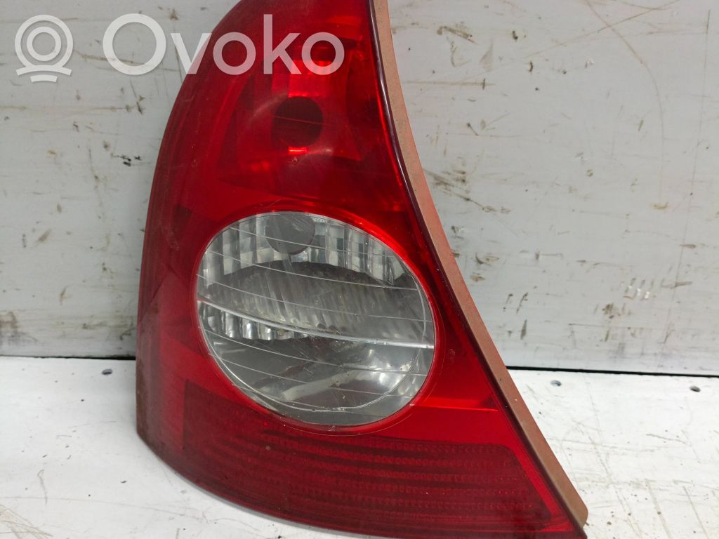Renault Clio II Galinis žibintas kėbule 