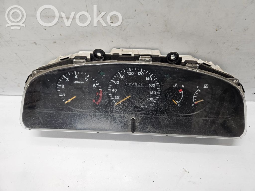 Suzuki Baleno EG Licznik / Prędkościomierz 