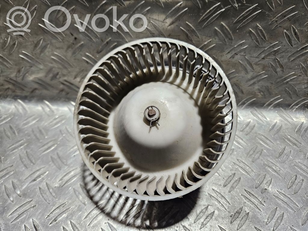 Toyota Corolla E100 Pečiuko ventiliatorius/ putikas 
