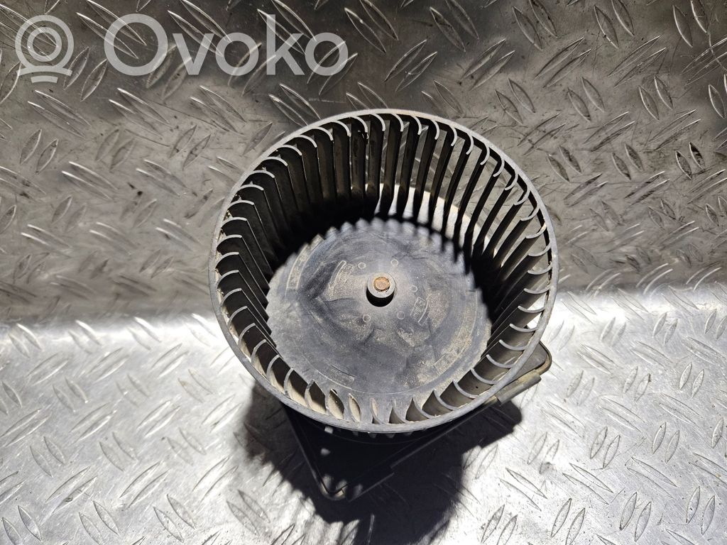Opel Vectra B Lämmittimen puhallin 