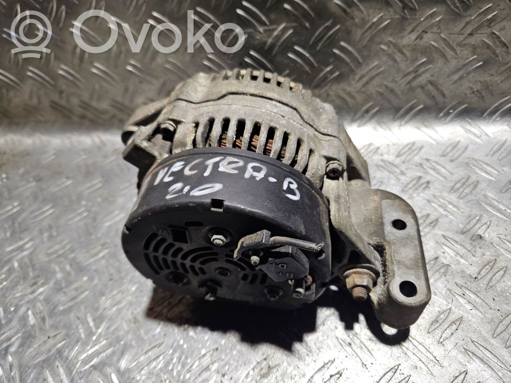 Opel Vectra B Ģenerators 