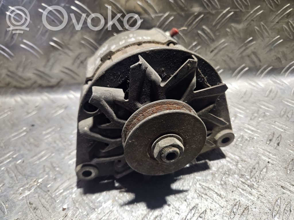 Alfa Romeo 164 Alternador 