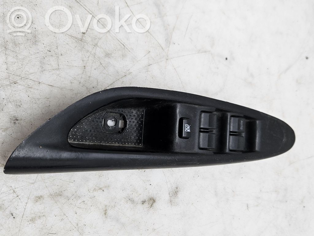 Mazda MPV Electric window control switch 